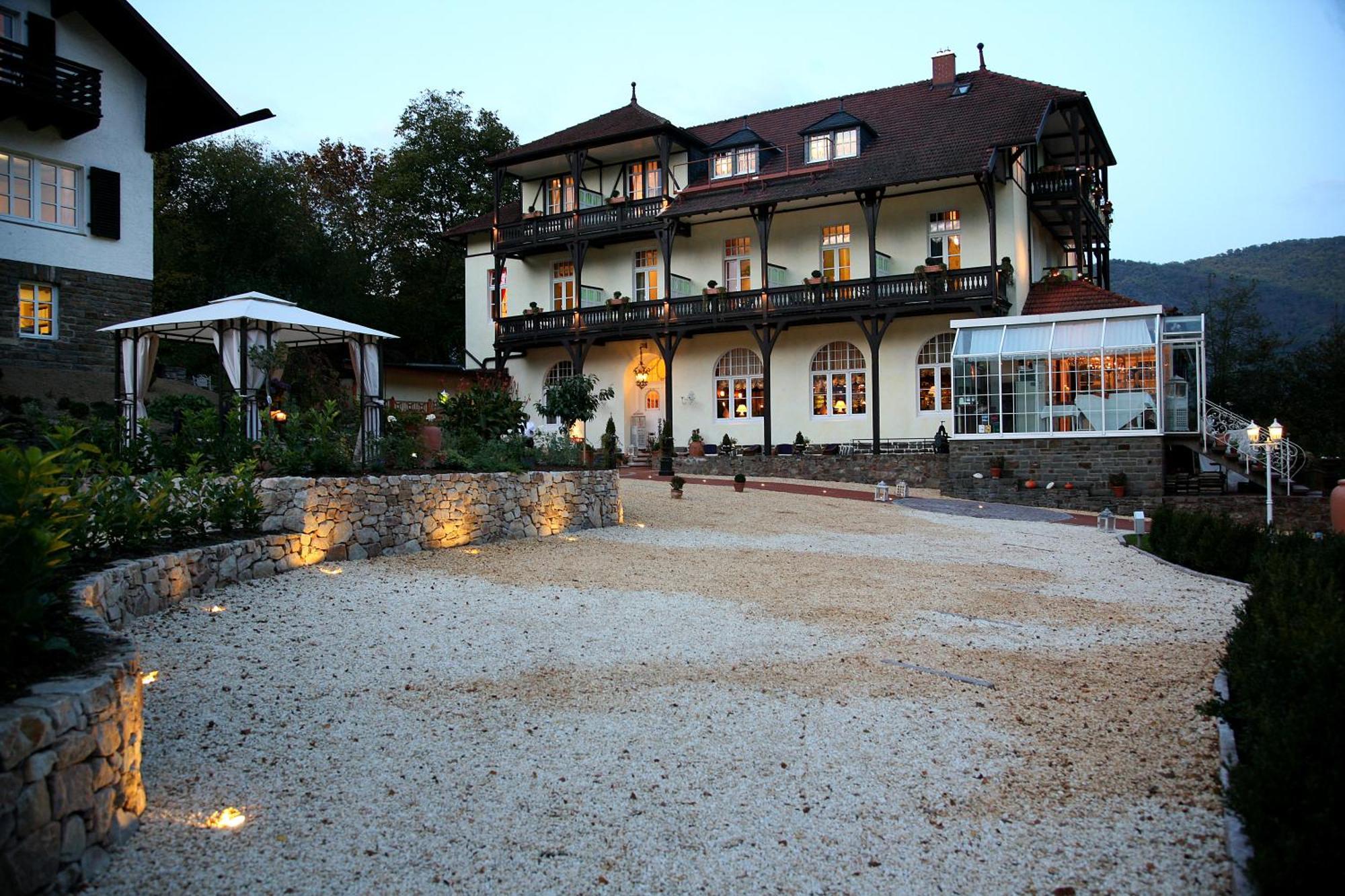 Park Villa Zentral Am Mittelrhein - Zimmer & Apartments Boppard Exterior photo